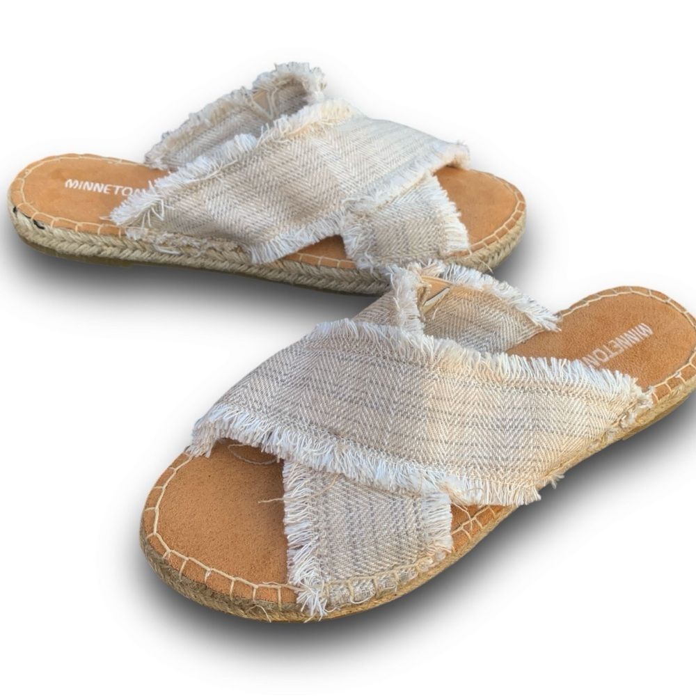Minnetonka Women's Cream Slip-On Sandals - Picture 5 of 12